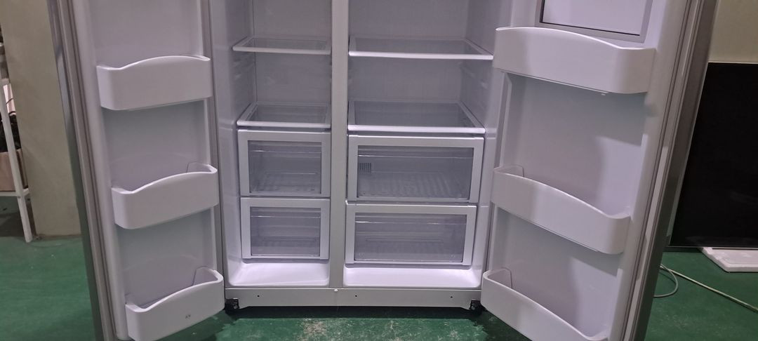 1621 대우클라쎄 550L 2도어양문형냉장고(메탈실버) 이미지