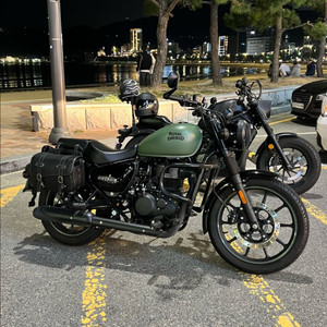 메테오 350 멧그린 23년식 이미지