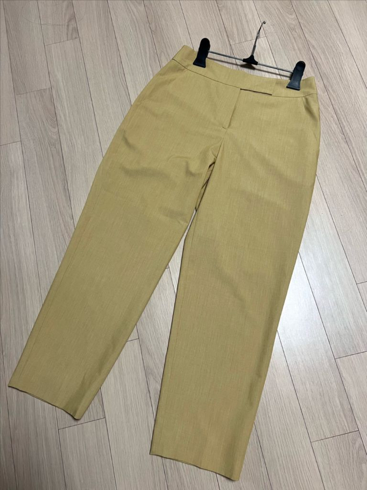 로만티카소울 트라우저 차르르 팬츠 베이지 슬랙스 봄여름 바지 정장 오피스룩 이미지