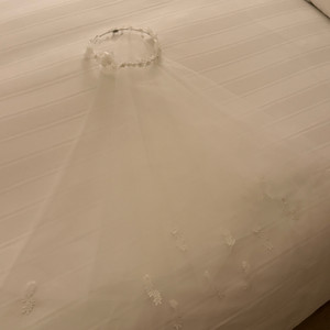 포지베일 플라워 믹스 크라운 베일 이미지