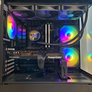 7950x3d, b650, rx 9070xt 고사양 본체 이미지