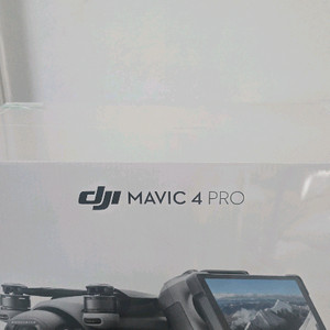 dji 매빅프로4 크리에이터 미개봉 풀셋 주변기기 포함 급매 이미지