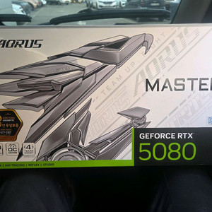 Gigabyte Aorus GeForce RTX 5080 Master ICE 그래픽 카드 박스만 기본옵션 다있어요. 이미지