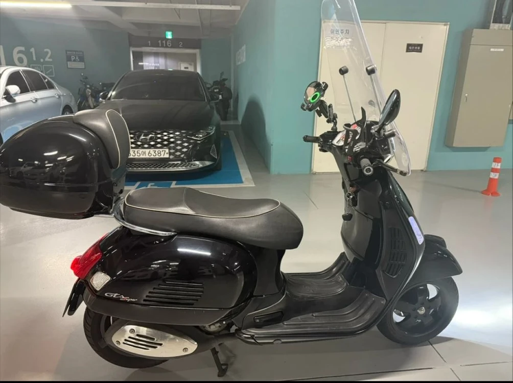2013년식 베스파 GTS300 이미지