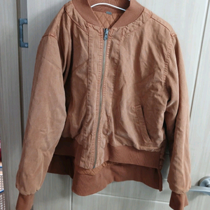 패딩 자켓 이미지