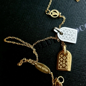 루이lv나노그램 목걸이 써지컬무알러지 남자 길이연장줄가능 이미지