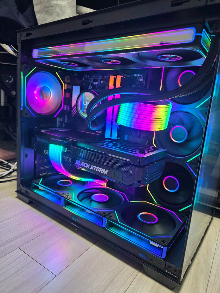 9800x3d rtx4080슈퍼 본체 팝니다 이미지