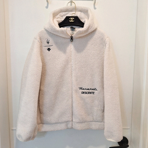 데상트 여성 양털 뽀글이 후드집업 이미지