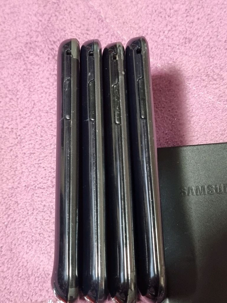 부품용 갤럭시 S1 4개 판매합니다 이미지