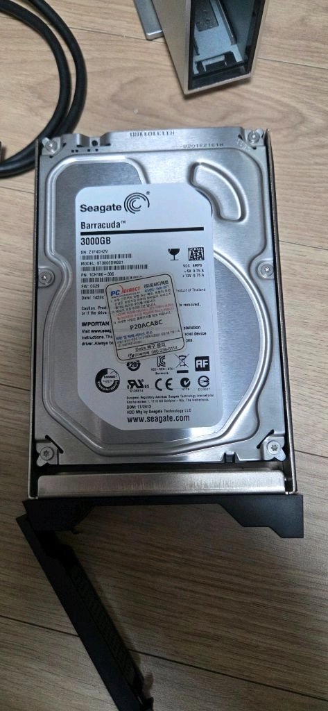 외장 HDD (3.5인치) 3TB 이미지