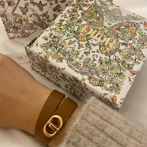 디올 30 몽테인 더블 브레이슬릿 브라운 이미지