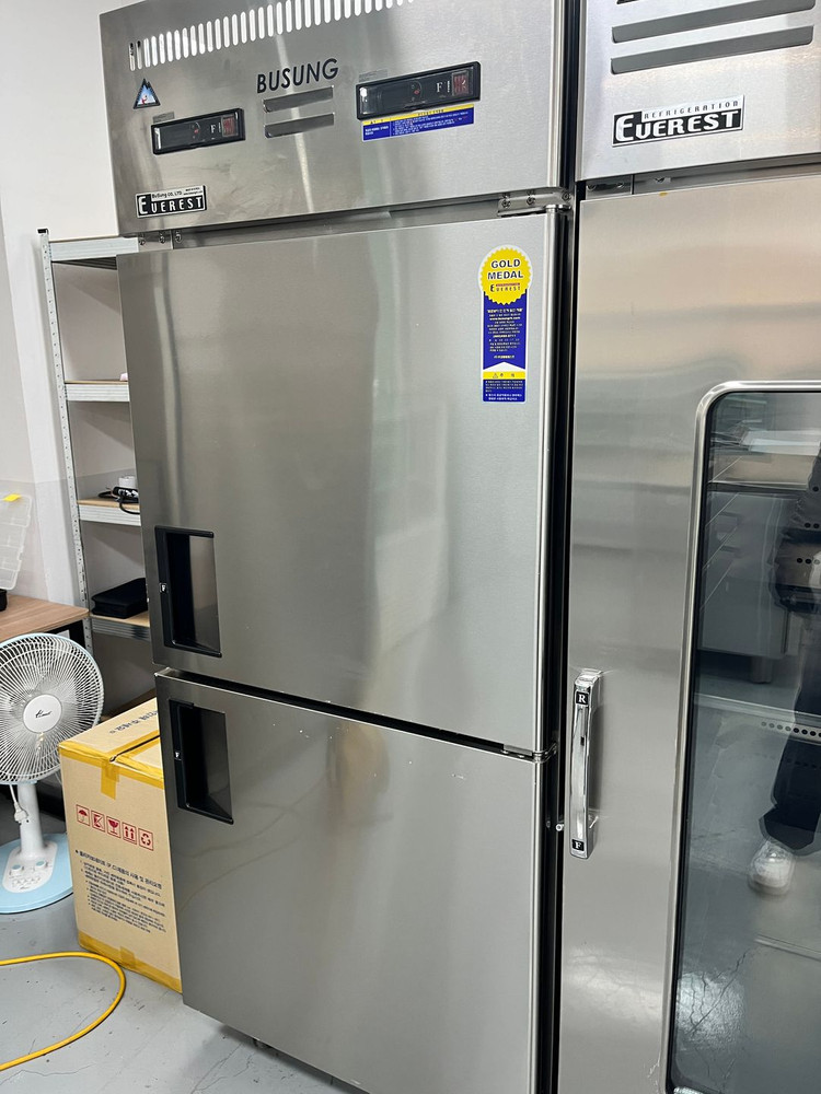 제빵냉동고 부성 36매 간냉식 올스텐 독립형 렉 베이커리카페 냉장고 업소용 이미지