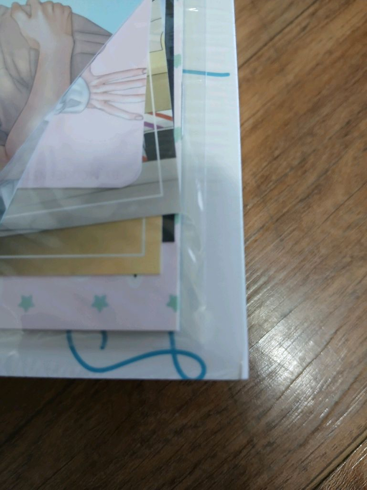 비밀사이 단행본 미개봉 새상품 판매합니다 이미지