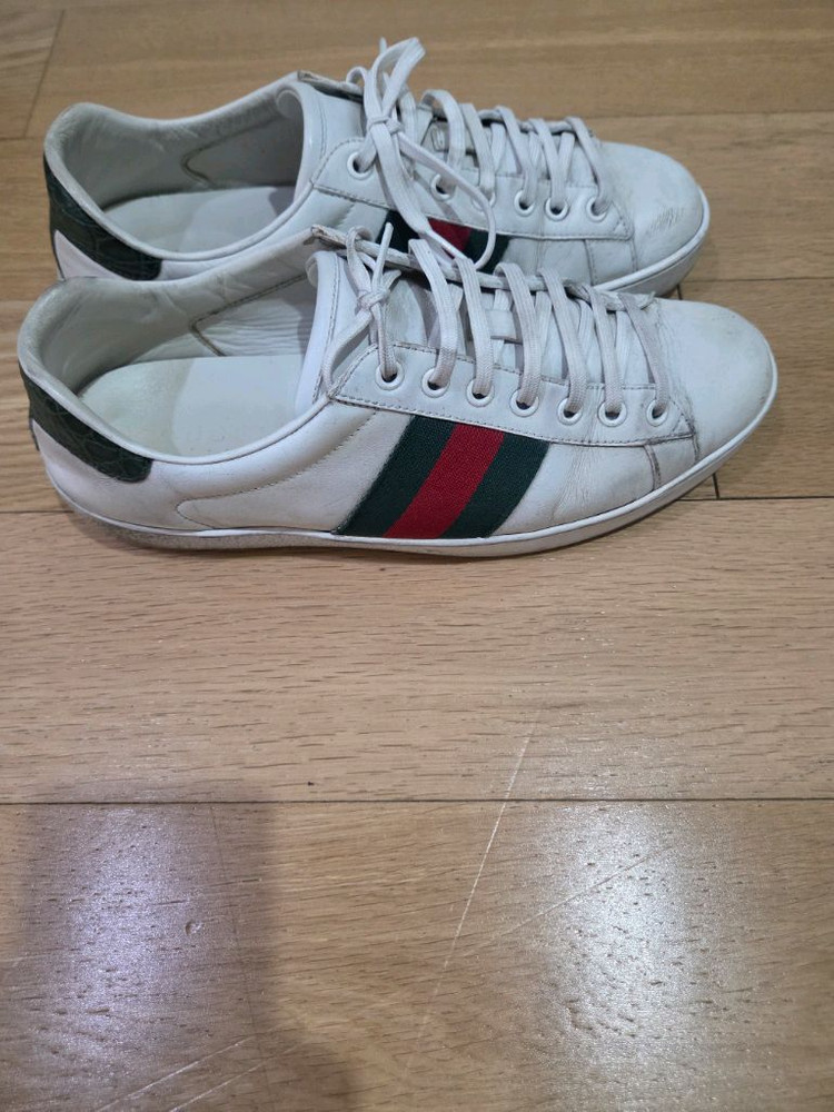 정품 구찌 남자 스니커즈 7사이즈(260) 팝니다 이미지