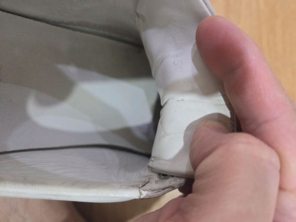 정품 구찌 남자 스니커즈 7사이즈(260) 팝니다 이미지