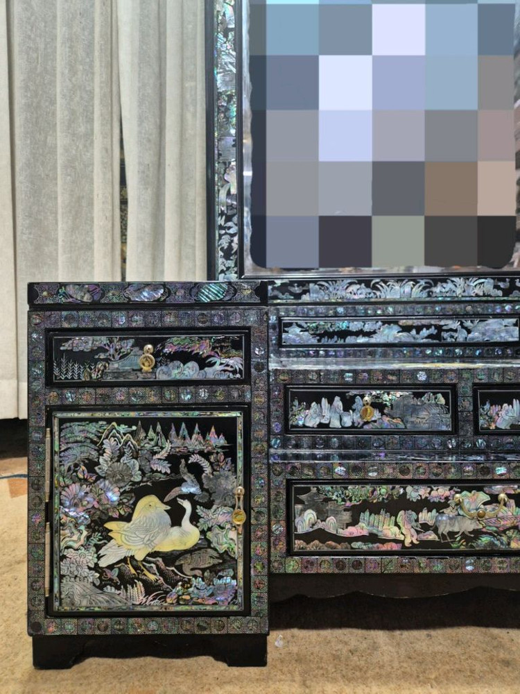 전통고가구 인테리어 자개화장대 이미지