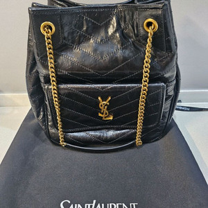 오늘만가격내림!!!(새상품/더스트/지갑서비스!!)입생 니키 스몰 쇼핑백 빈티지 레더 숄더백 이미지