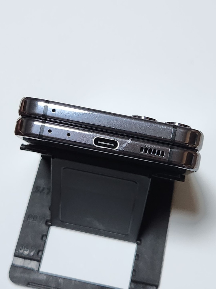 A급) 갤럭시Z플립5 512G 무잔상 블랙 15105 이미지