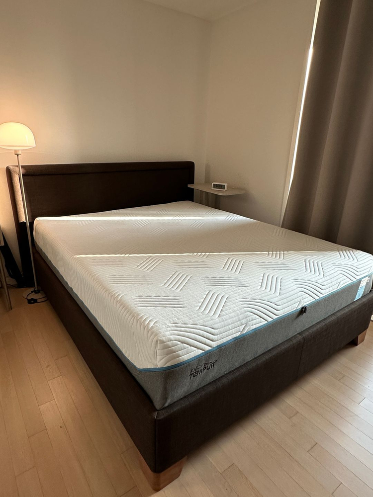 템퍼 클라우드 럭스 킹(K) 사이즈 30T 매트리스 판매합니다. (더현대 정품) 이미지