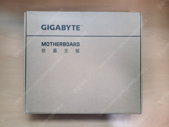 [Gigabyte] 기가바이트 MZ73-LM0(Rev.2) EPYC 9004/9005 Server Board 이미지