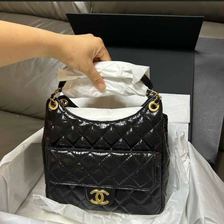 샤넬 포켓 체인 호보백미디움 이미지