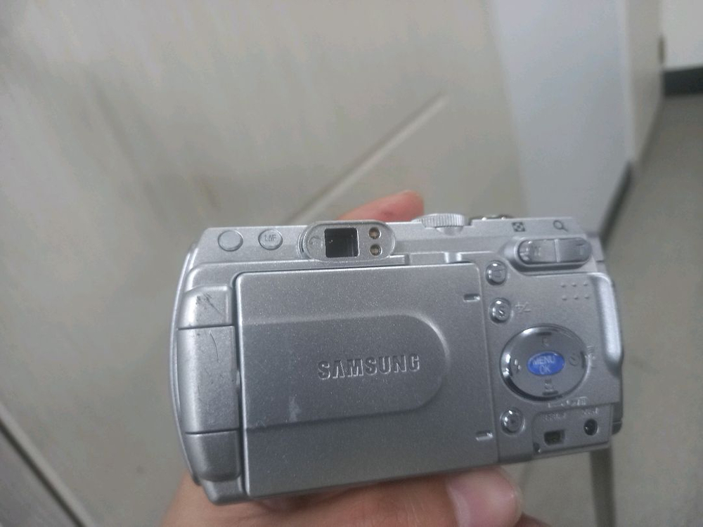 삼성 케녹스 알파7 레트로 디지털 카메라 이미지