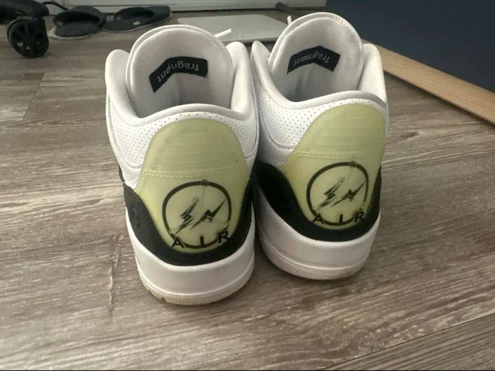 (270) 조던3 x 프라그먼트 레트로 SP 화이트 블랙 이미지