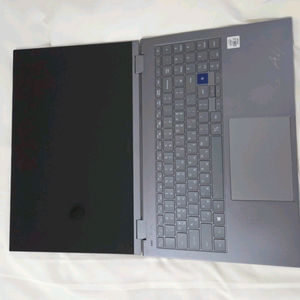 태블릿처럼 사용 가능한 갤럭시북 플랙스 알파 i7 16gb 256gb S펜 포함 2-in-1 노트북 이미지
