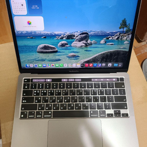 76만원 - 맥북프로 터치바 M1칩 16GB/256GB 13인치 A2338 이미지
