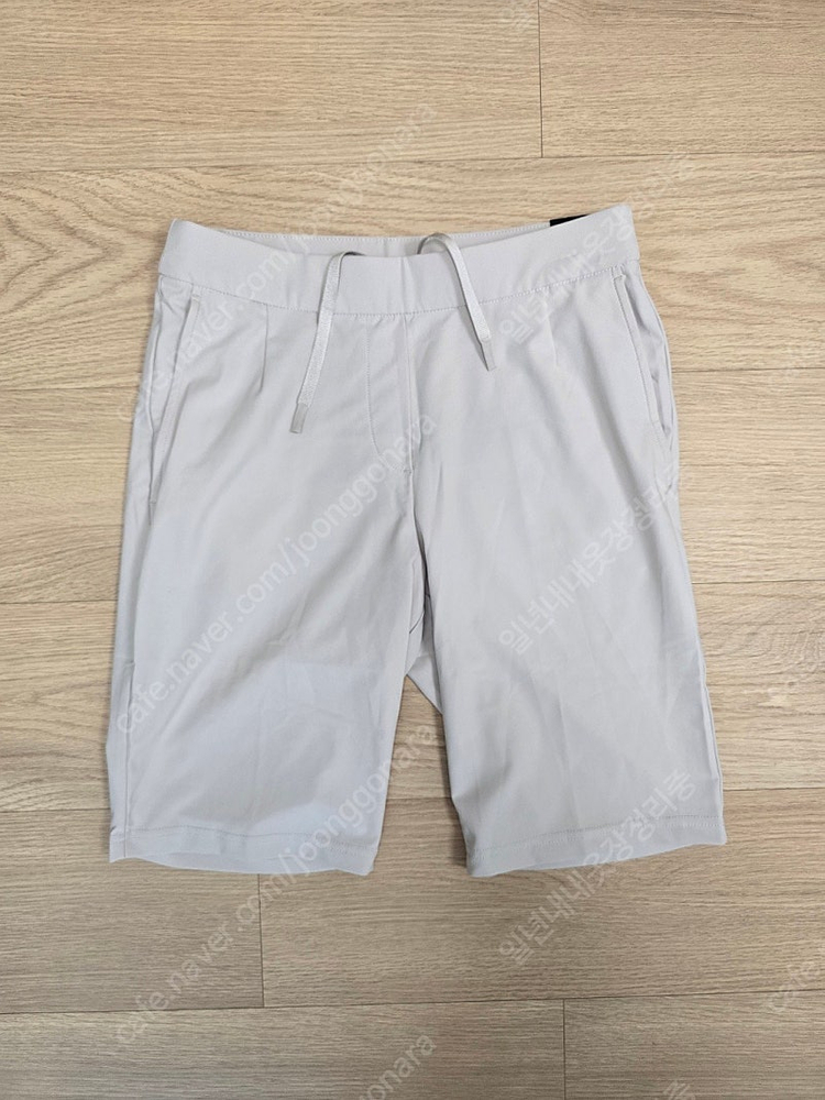 나이키 여성 UPF40+ 골프 반바지 베이지 S 이미지