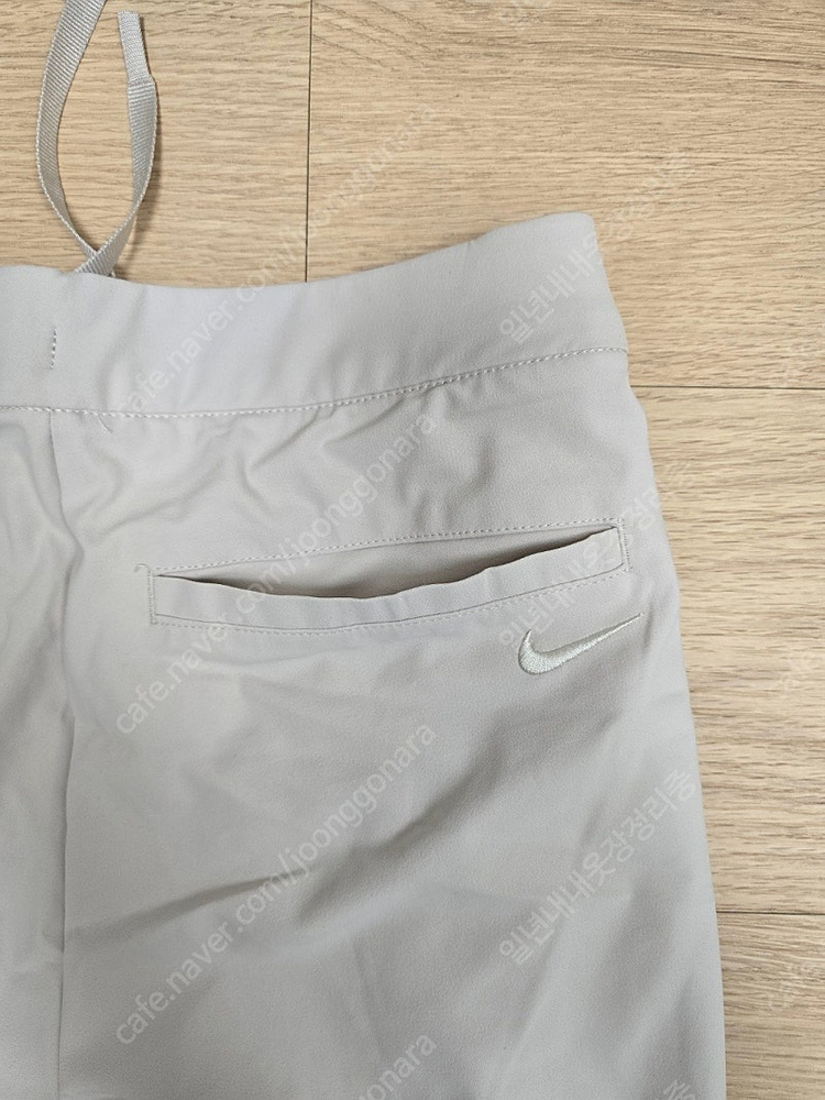나이키 여성 UPF40+ 골프 반바지 베이지 S 이미지