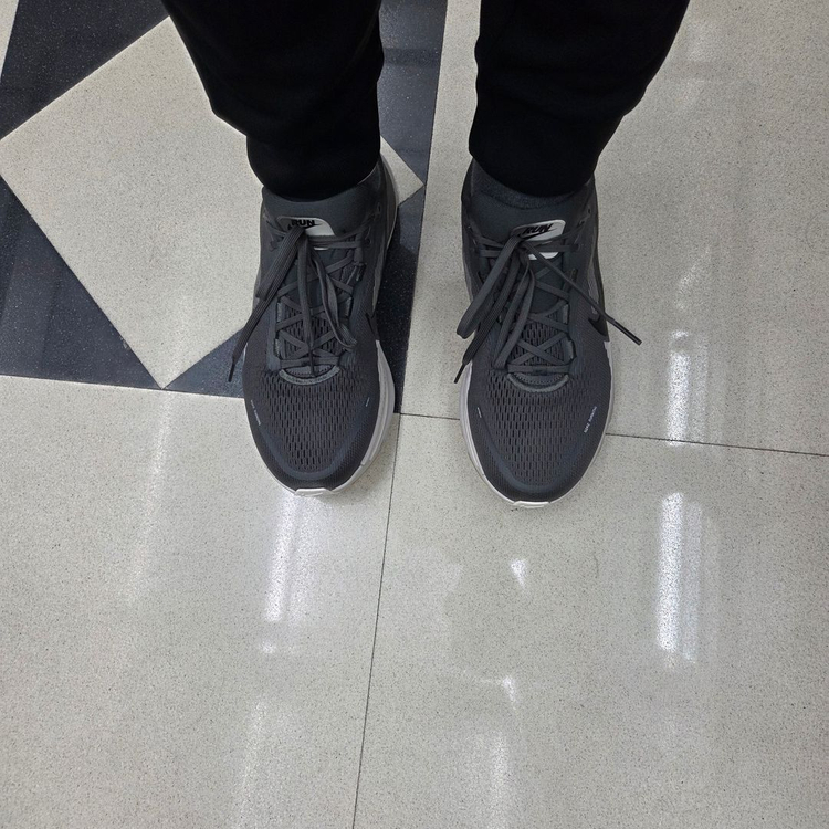 나이키 보메로18 딱 하루신은 제품 11만원 판매 (영수증on) 이미지