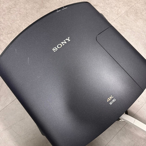 <판매> 소니 VPL-VW550ES 4K 빔프로젝터 이미지