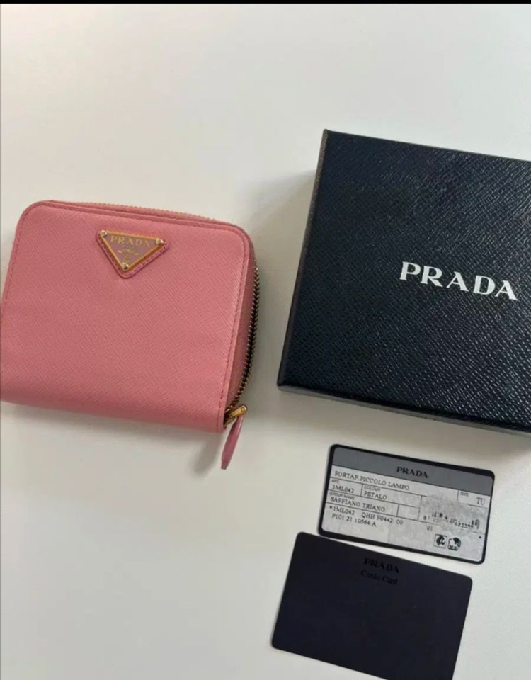 프라다 사피아노 핑크 반지갑 이미지