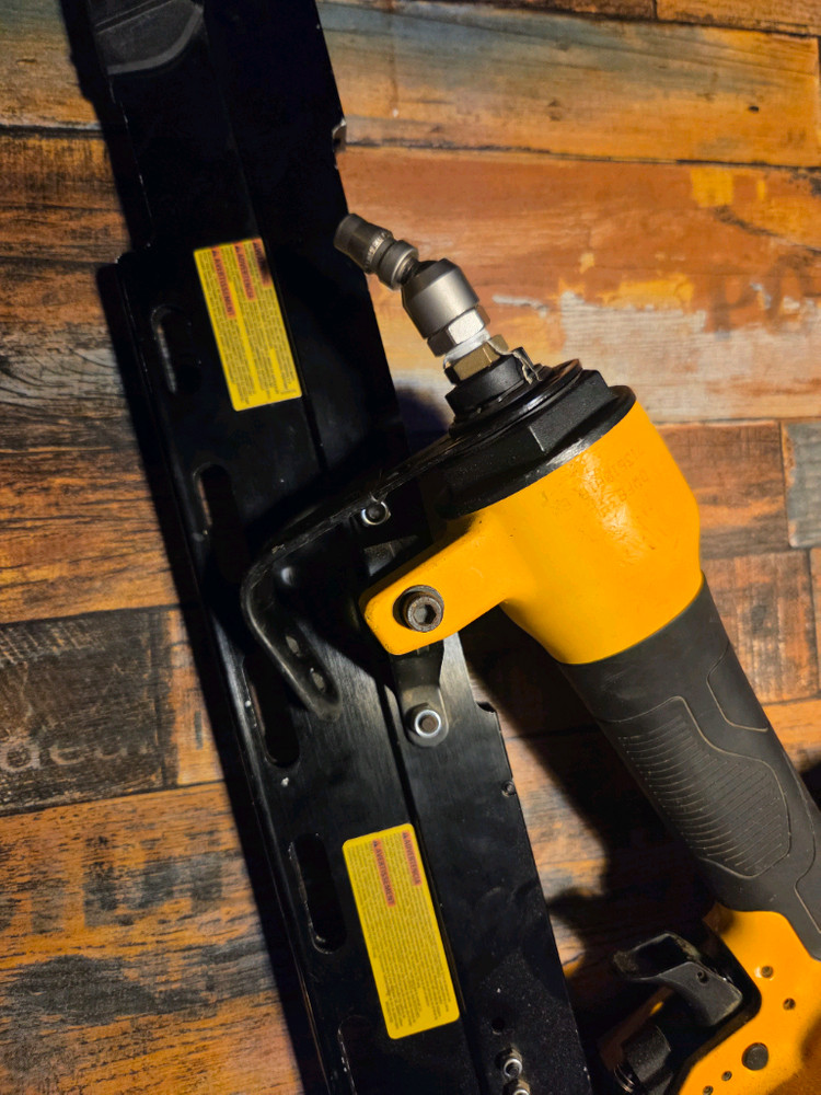 디월트 목공 레일러 팝니다 이미지