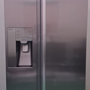 1622 삼성 780L 2도어 정수기양문형냉장고(메탈) 이미지