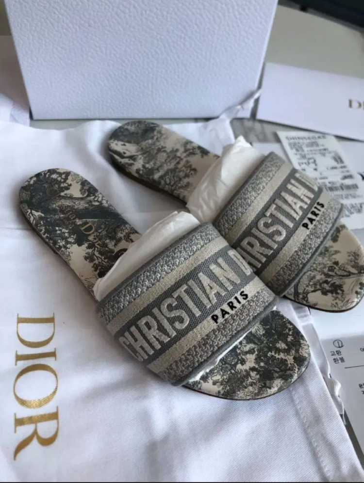 [25년식/풀구성] 36 / 디올 트왈 드 주이 디웨이 뮬 이미지