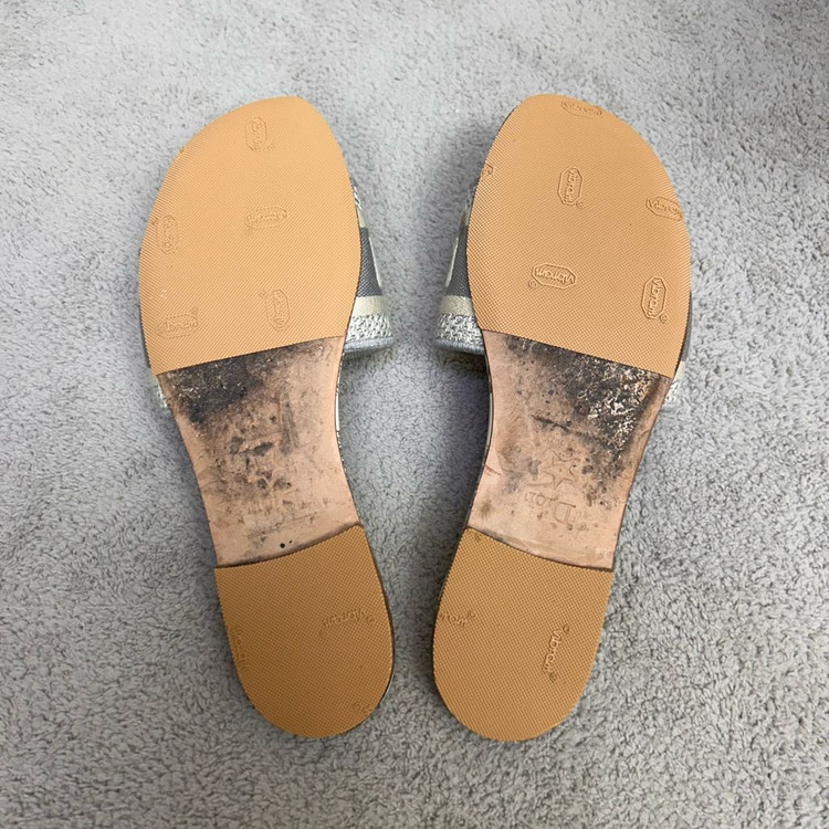 [25년식/풀구성] 36 / 디올 트왈 드 주이 디웨이 뮬 이미지