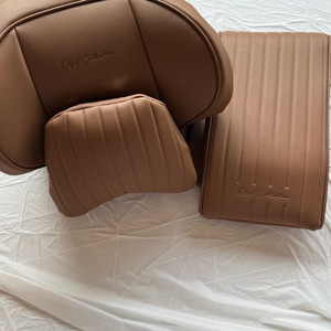 본투로드 오브제 목쿠션 콘솔쿠션 팝니다 이미지