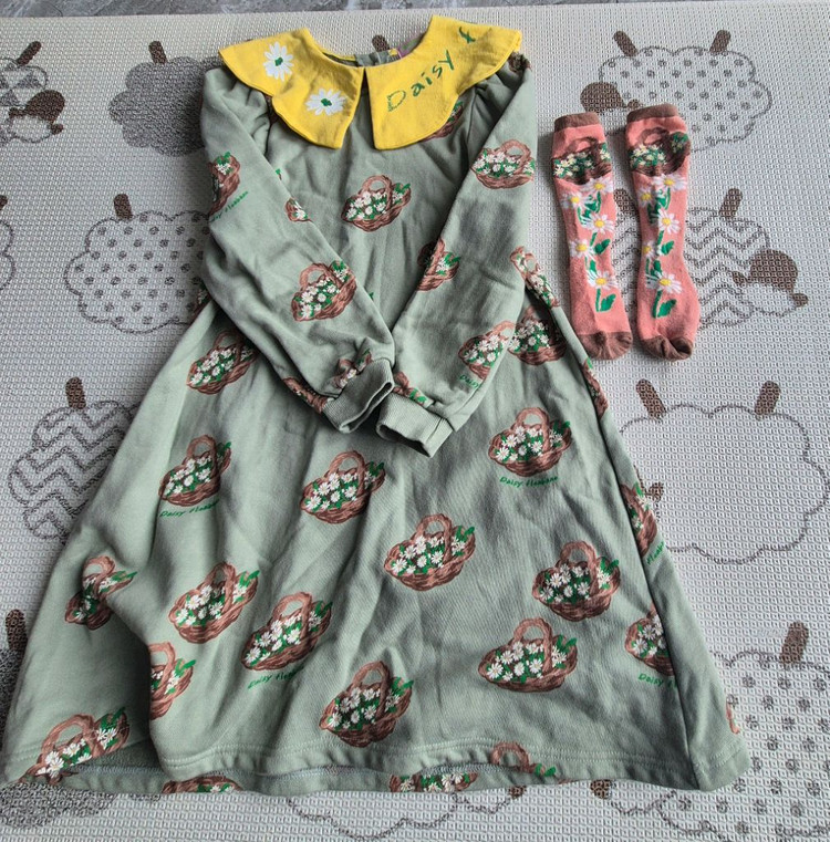 베베베베 원피스 xl +니삭스 이미지