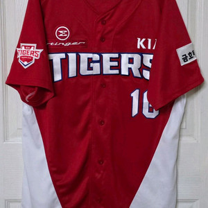 [105] 기아타이거즈 마제스틱 원정 유니폼(김주찬) 이미지