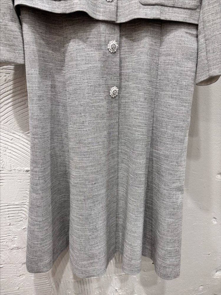 잇미샤 그레이 카라 원피스 이미지