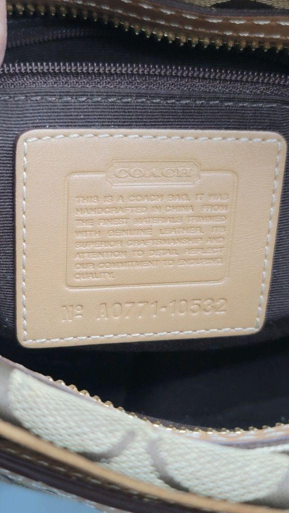 코치 시그니처 가죽 보스턴 백 브라운 이미지