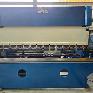 중고절곡기 대인기계 4.5T 3M 판매합니다 이미지