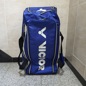 빅터 캐리어 가방 이미지