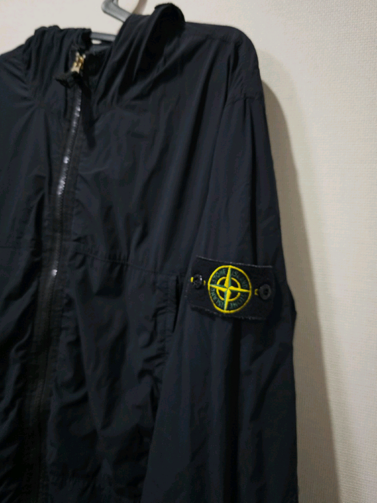 정품 스톤아일랜드 스킨 터치 와펜 후드 자켓 100 / L 이미지