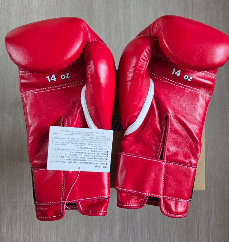 위닝 14온스 글러브 이미지