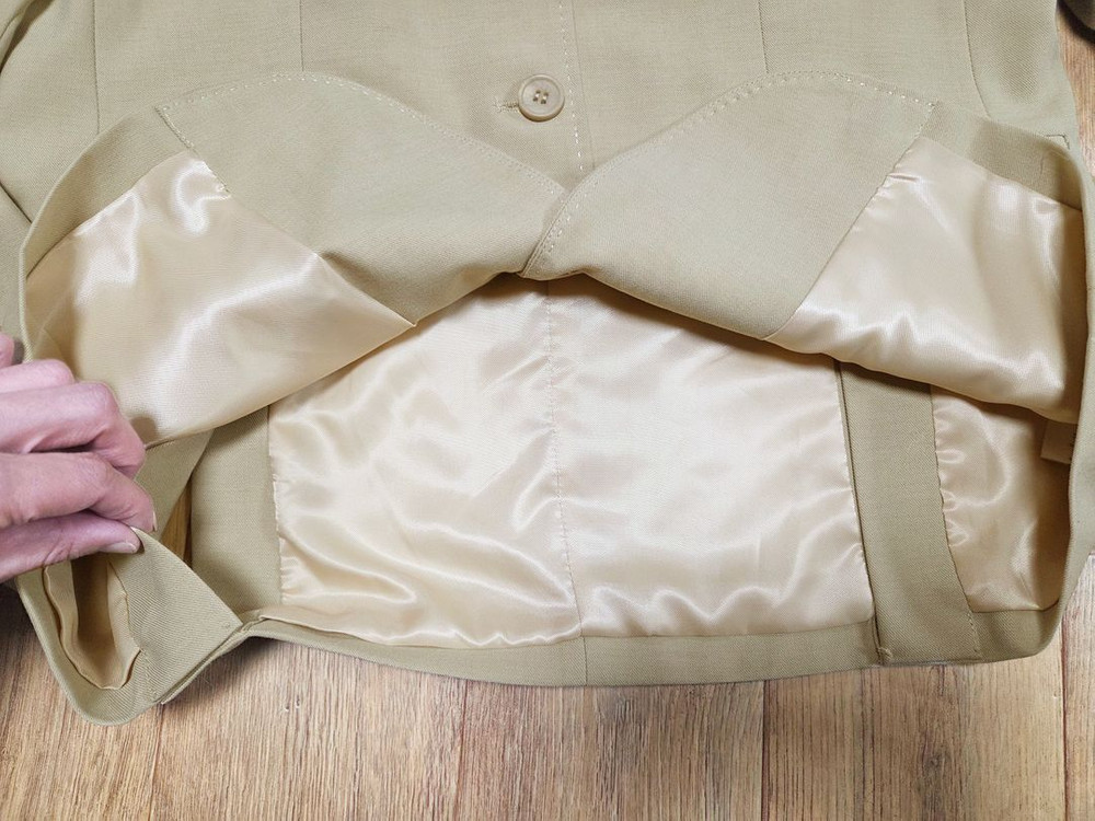 르니나(LENINA) 재클린 클래식 자켓 프리사이즈 새상품 이미지