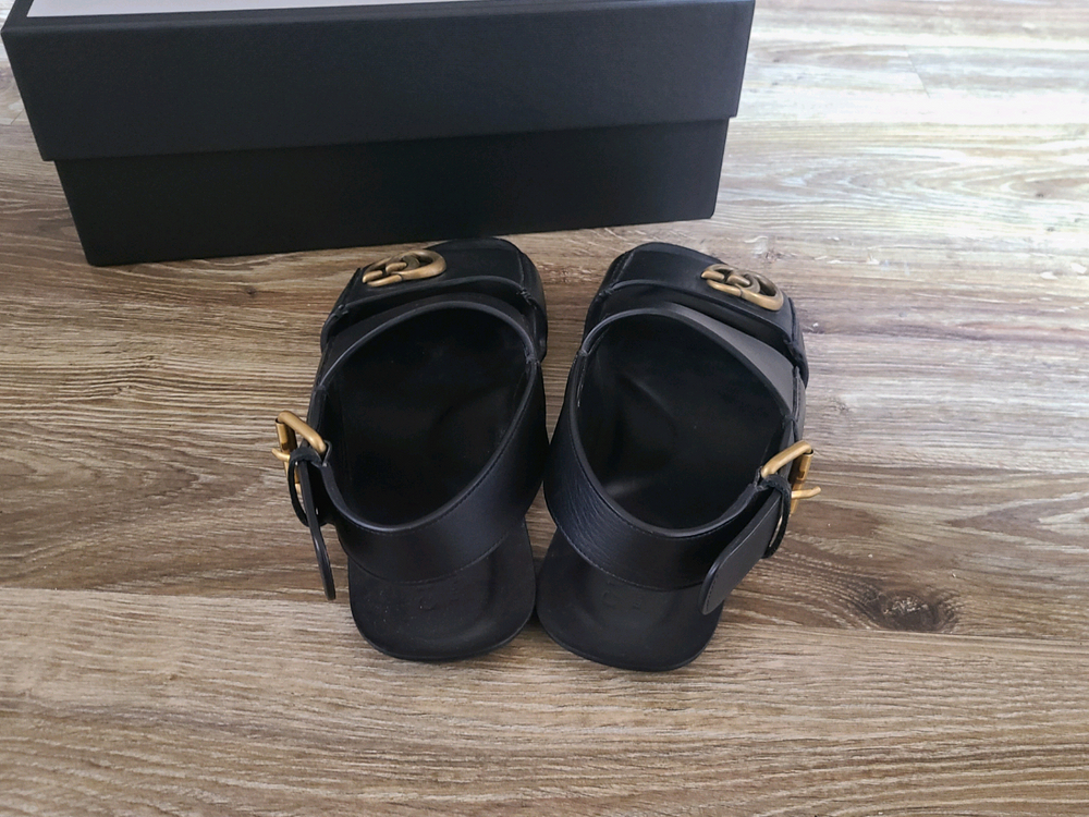 구찌 GG마몬트 남성 샌들270스니커즈신발운동화슬리퍼로퍼바이커백크로스백루이비통프라다디올셀린느톰브라운에르메스로로피아나 이미지