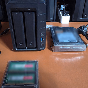 시놀로지 DS718+ 정품램 2G + WD RED 3TB 이미지